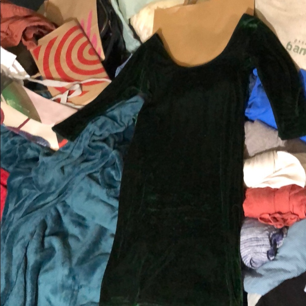 Faux velvet forest green midi dress. 3/4 sleeves